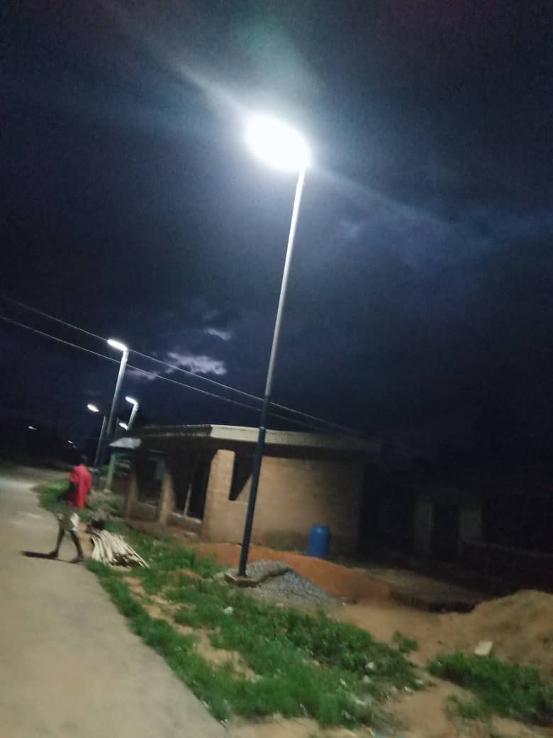 Solar Street Lights Across Etsako (8)